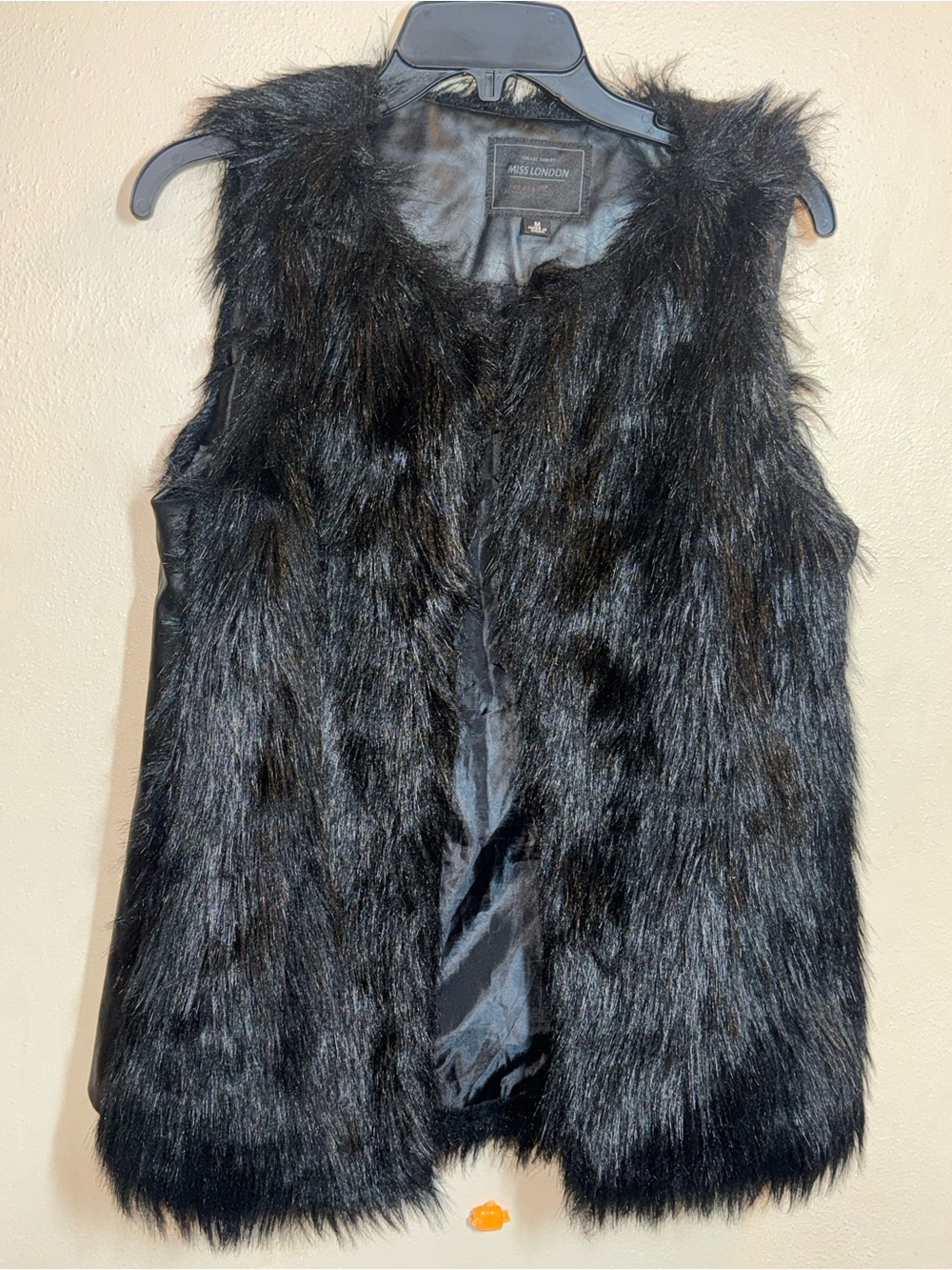 Collection by Miss London Black Label Faux Fur Sleeveless Vest Sz Med